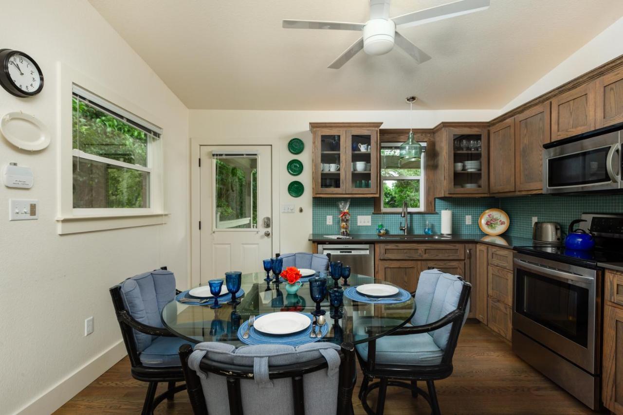 Bear Creek Cottage Manchaca Exterior photo
